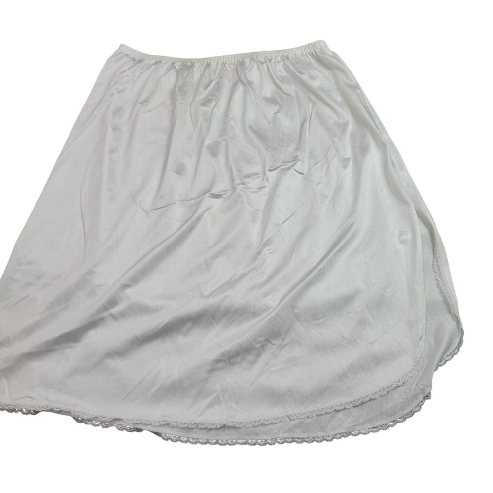 Vtg Vassarette Womens White Nylon Half Slip Lace Trim Size Large Silky Comfort
